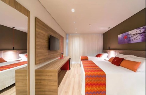 Centro Hôtel | Come and discover the Hotel Laghetto Stillo Borges