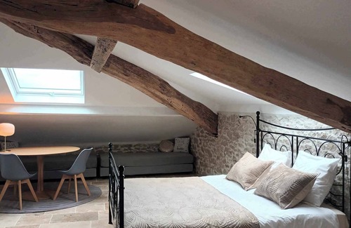 Lauzerte Lit Et Petit-Déjeuner | Come and recharge your batteries in Lauzerte, one of France's most beautiful villages.