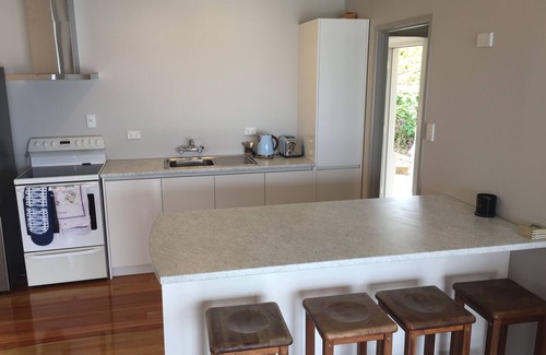 Whangarei Heads Maison | * Nouvelle liste * Une toile vierge avec une vue complète.