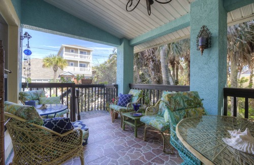 New Smyrna Beach Villa | *** NOUVEAU SMYRNA BEACH *** OCEAN VIEW *** 70 PIEDS ** BEACH WALKWAY *** LUXURY HOME