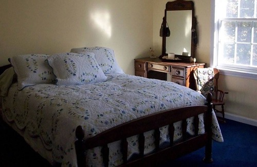 Northfield Maison | Come enjoy our home on a 150 horse ranch in Southern NH