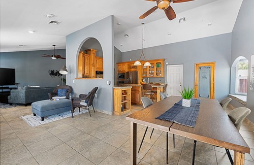 Chandler Maison | Come relax in the Pool at the Palm House-Prime Location!