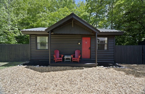 Eagle Bay Copropriété | Come stay at Great Pines for amazing views!