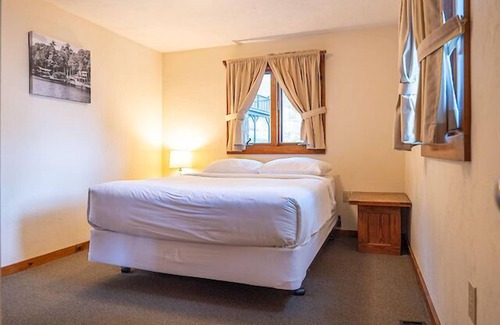 Weare Station Balnéaire | Come stay at our four season resort!