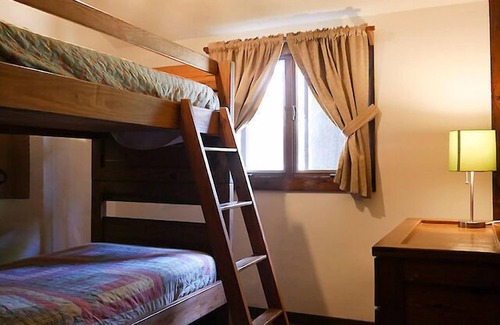 Weare Station Balnéaire | Come stay at our four season resort!