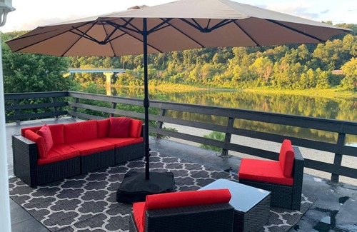 Falls Maison | Come stay in the beautiful endless mountains on the bank of the River