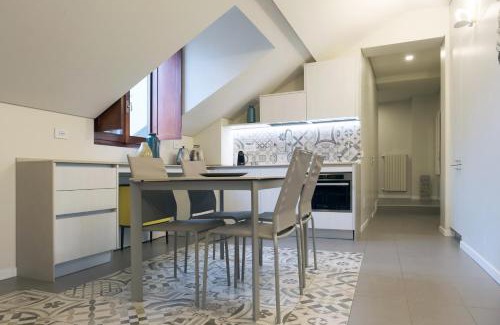 Carrobbio Appartement | ComeCasa 10 minutes walk from Duomo 2 BDR Apt