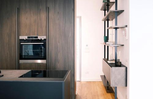 Porta Romana Appartement | ComeCasa Elegant Stay with Terrace & Gym Porta Romana