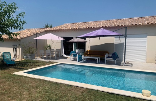 Arpaillargues-et-Aureillac Maison | Confort et bien-être vous accompagneront lors de votre séjour .