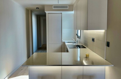 Santa Coloma de Gramenet Appartement | Comfortable and stylish apartment. 3A