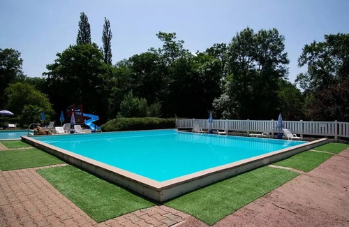 Saint-Honore-les-Bains Maison | Comfort 3-bedroom mobile home, air-conditioned, sleeps 6