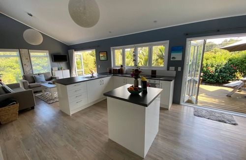 Snells Beach Maison | Kawau Bay Beach House