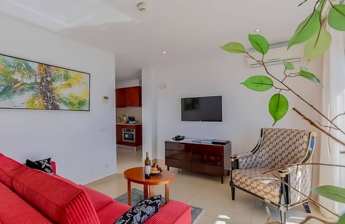 Oura Hôtel | Comfort and Relaxation! 3 Family-friendly Suites, Beachfront, 2 Outdoor Pools