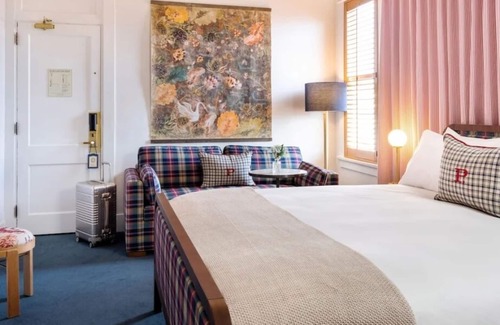 Civic Core Maison | Comfort and Relaxation! 4 Relaxing Units, Minutes to One America Plaza