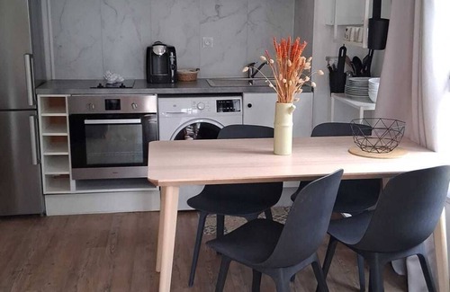 Serris Appartement | Appart Confort pour 4 a Disneyland