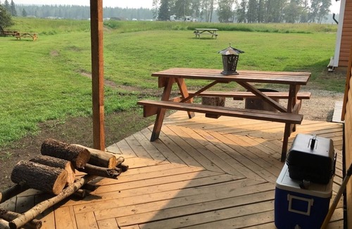 Clearwater County Cabine | Rustic Log Cabin nestled on Tay River