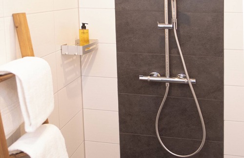 Holzschlag Appartement | Comfort double room with balcony for 3 persons