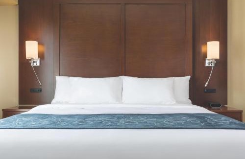 Lincoln Hôtel | Comfort Inn & Suites near Route 66