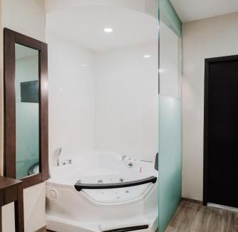 Scarborough Hôtel | Comfort Inn & Suites Tobago