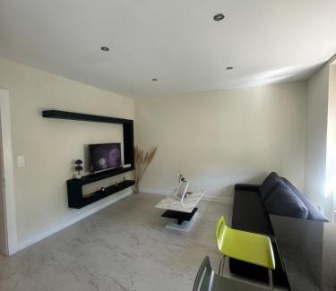 Nilvange Appartement | Comfort Jacuzzi New Apartment in Nilvange