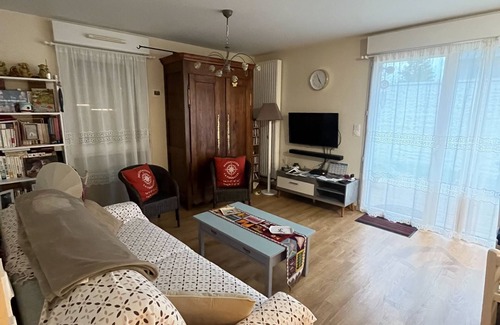 Bellevue Appartement | Confort & calme avec jardin à Saint-herblain
