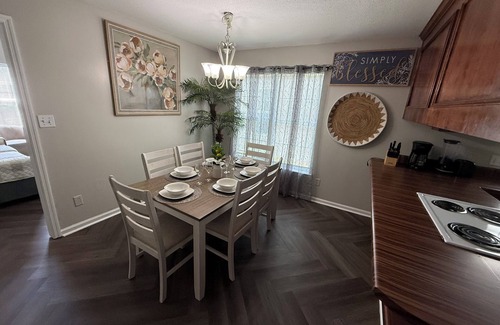 Valdosta Maison | Comfort & Space · 3BR, 2BA · Perfect for Families & Groups