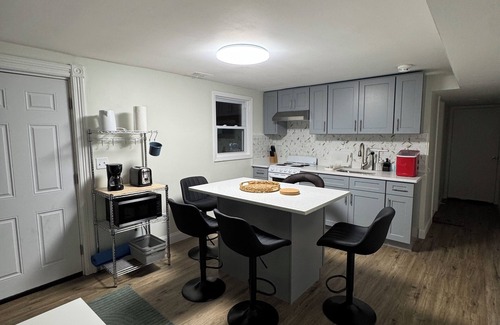 Centereach Maison | Comfort Stay by Stony Brook University & Hospital