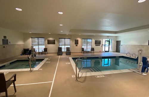 Midland Hôtel | Comfort Suites Midland West