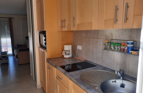Saint-Michel-Chef-Chef Maison | Maison tout confort pour 2 personnes à 40 m de la plage, chambre avec Vue MER