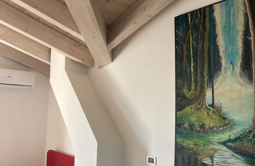 Montignoso Appartement | Appartement indépendant confortable, entouré de verdure, à quelques minutes de la mer