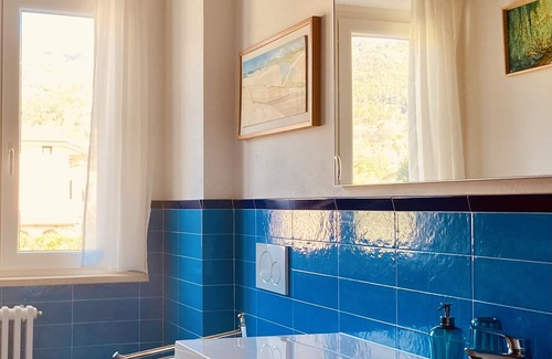 Montignoso Appartement | Appartement indépendant confortable, entouré de verdure, à quelques minutes de la mer
