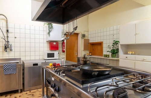 Glindfeld Maison | Comfortabel, Ruim Groepshuis Vlakbij Winterberg