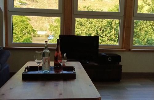 Wolf Appartement | Appartement confortable et d'un balcon avec vue exceptionnelle sur le fleuve