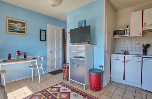 Barbotan-les-Thermes Appartement | Comfortable T1 Bis with Balcony and Free Wi-Fi, Near Thermal Baths