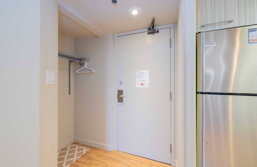 Saskatoon Downtown Appartement | Comfortable 1BR Retreat in Downtown. Fully Equipped with Wi-fi and Parking Space