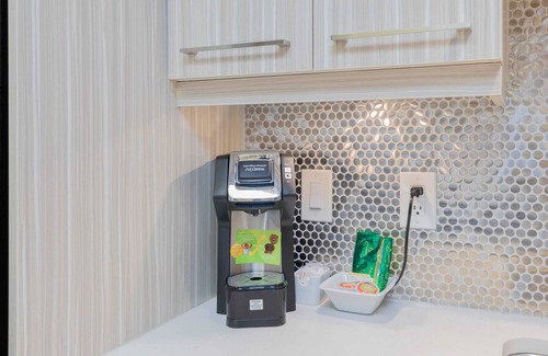 Saskatoon Downtown Appartement | Comfortable 1BR Retreat in Downtown. Fully Equipped with Wi-fi and Parking Space