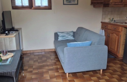 Saint-Hellier Maison | Comfortable 2-person gîte at the foot of the Eawy forest, 25 minutes from the sea