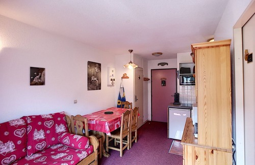 Les Bruyeres Appartement | Agréable 2 pièces pour 4 pers, ski aux pieds, wifi, parking