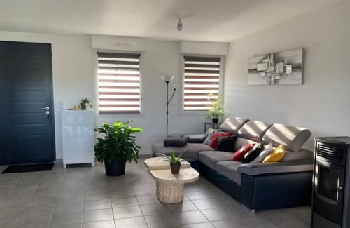 Meursac Appartement | Comfortable accommodation for 6 people