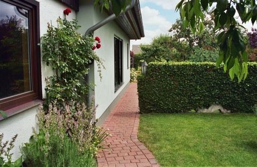 Ribnitz Maison | Maison de vacances confortable, hypoallergénique, dans un endroit calme et central, à la campagne