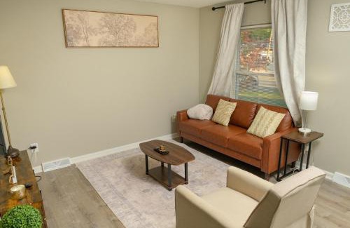 Summit Station Maison | Comfortable and Calm Stay in Columbus