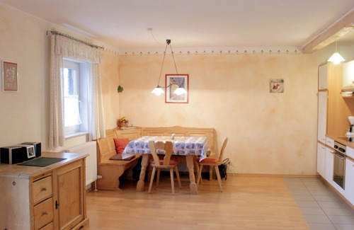 Triftern Appartement | Confortable et exclusif appartement "Oleander" avec piscine intérieure et un sauna