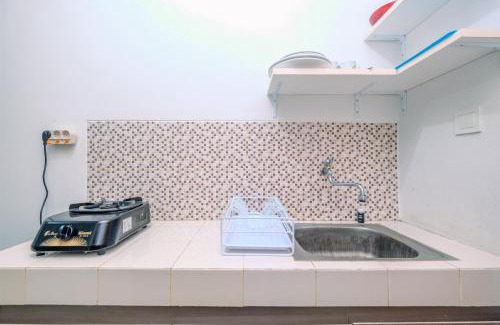 Depok Appartement | Comfortable and Minimalist Studio at Dave Apartment By Travelio