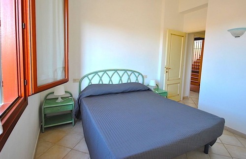 Porto San Paolo Maison | APPARTEMENT CONFORTABLE AVEC VERANDA À 500 MÈTRES DE LA PLAGE À 50 MÈTRES DES SERVICES