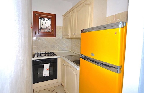 Porto San Paolo Maison | APPARTEMENT CONFORTABLE AVEC VERANDA À 500 MÈTRES DE LA PLAGE À 50 MÈTRES DES SERVICES