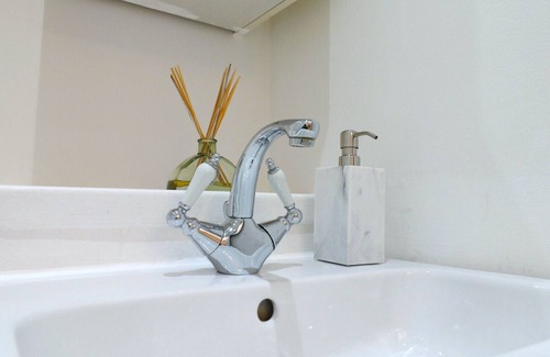 Kelvinbridge Appartement | Comfortable Apartment in lively West End
