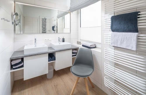 East Frisian Islands Appartement | Appartement confortable pour 2-4 personnes, WiFi gratuit, offre été / hiver