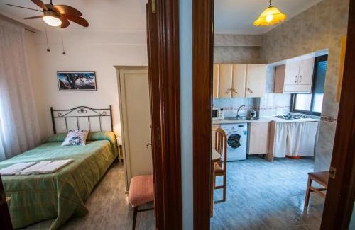 Plasencia Appartement | Comfortable Apartment in Plasencia, 75 m² with Balcony