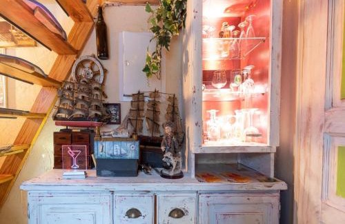 Wismar Appartement | Comfortable Apartment in Wismar Mecklenburg with Fireplace