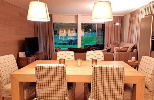Laax Appartement | Comfortable apartment near the ski station with parking